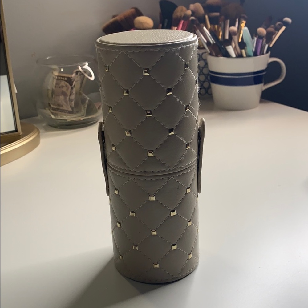 Traveling Makeup Brush Case